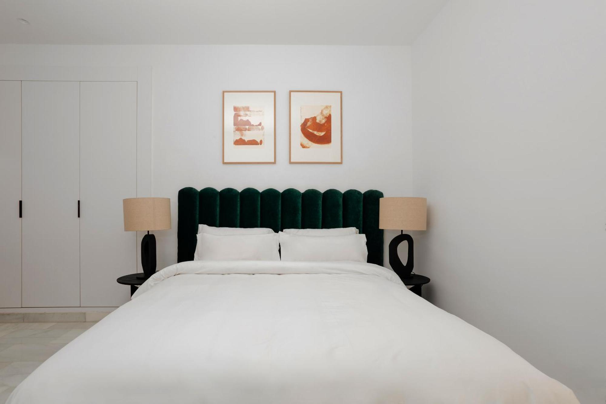Sonder Santa Ana Lejlighedshotel Madrid Eksteriør billede