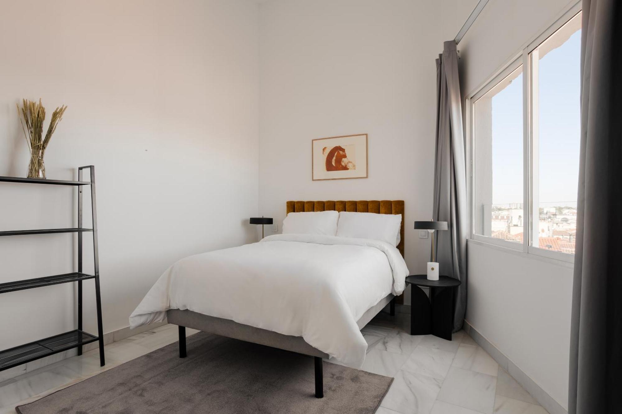 Sonder Santa Ana Lejlighedshotel Madrid Eksteriør billede